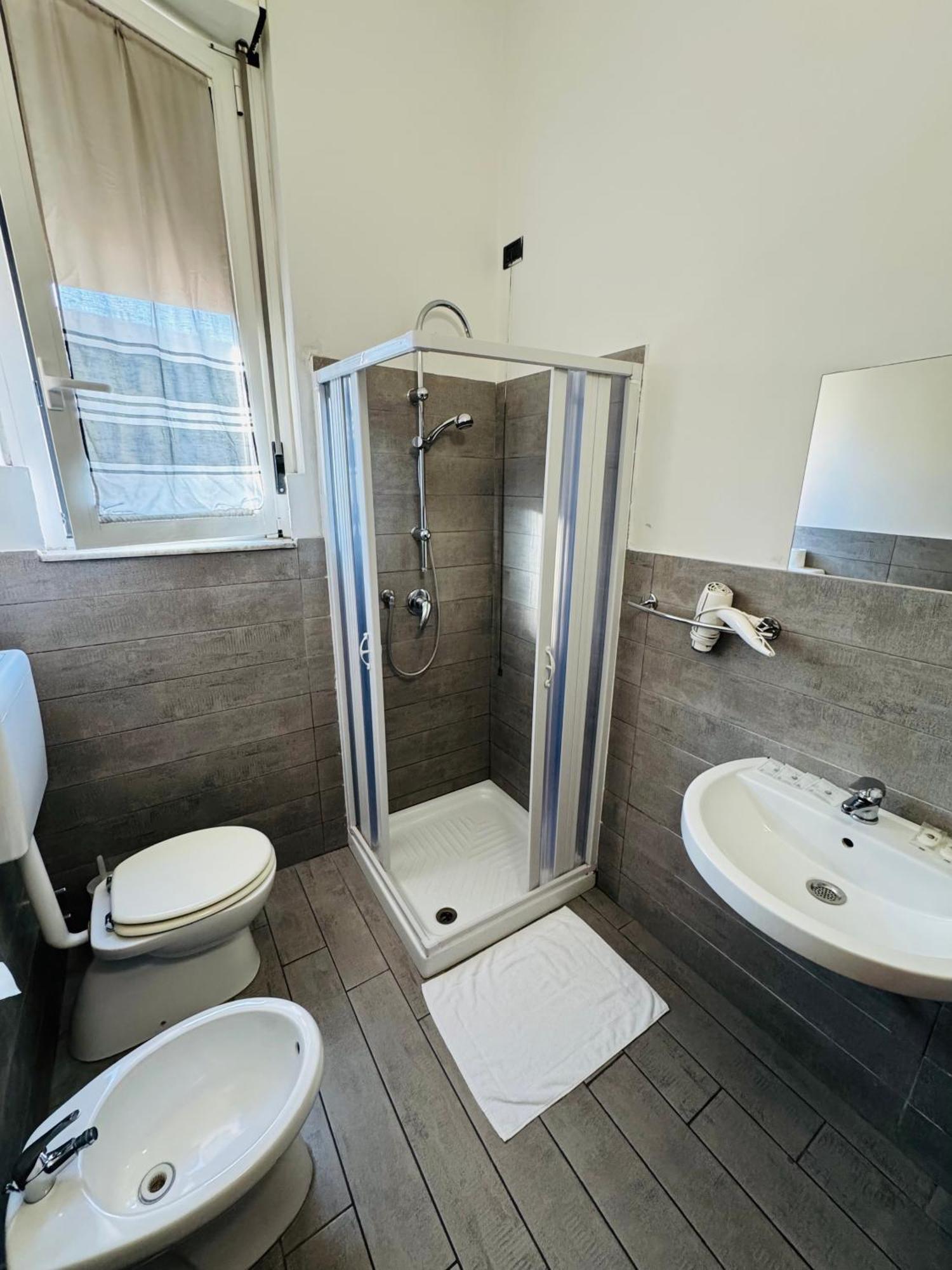 Bovisa House B&B Private Rooms ميلان المظهر الخارجي الصورة